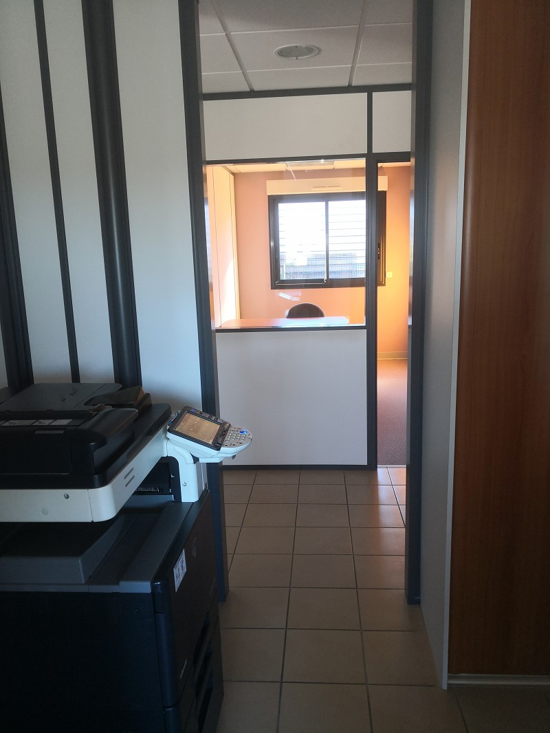 Bureaux à louer - 300.0 m2 - 29 - Finistere