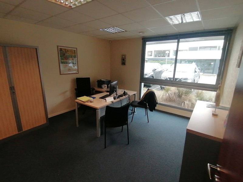 Bureaux à louer - 180.0 m2 - 29 - Finistere