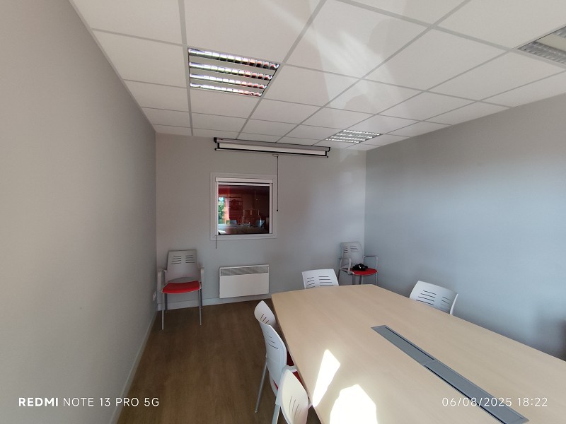 Bureaux à louer - 55.0 m2 - 29 - Finistere