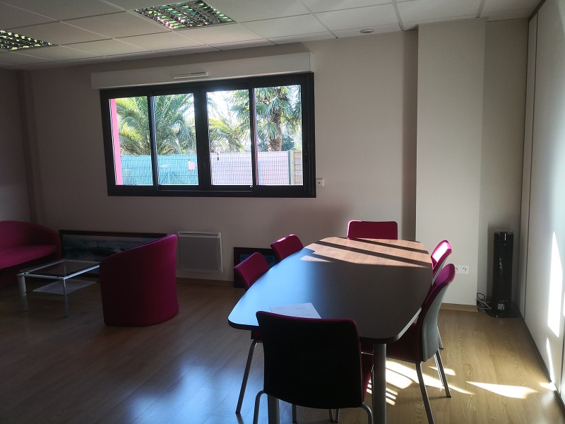 Bureaux à louer - 300.0 m2 - 29 - Finistere