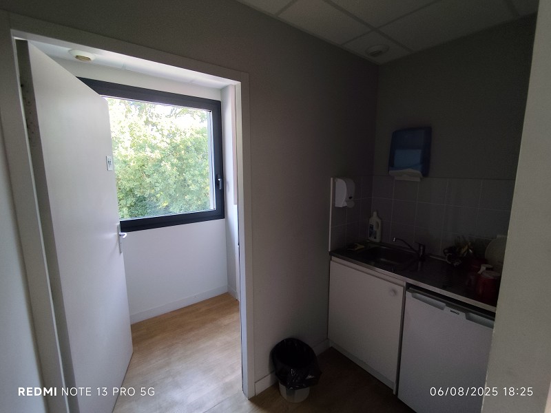 Bureaux à louer - 55.0 m2 - 29 - Finistere