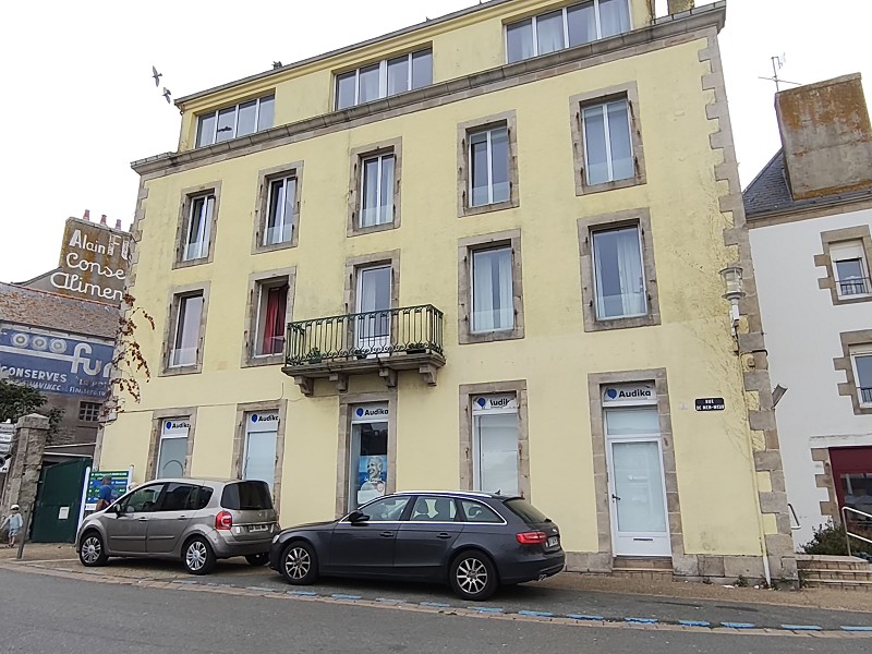Commerce à vendre