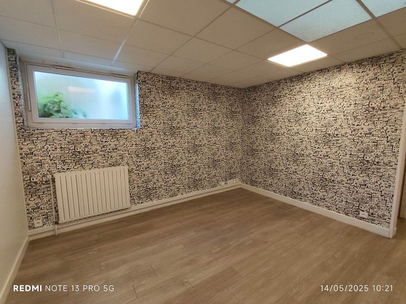 Bureaux à louer - 195.0 m2 - 29 - Finistere