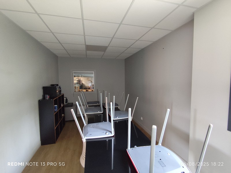 Bureaux à louer - 55.0 m2 - 29 - Finistere