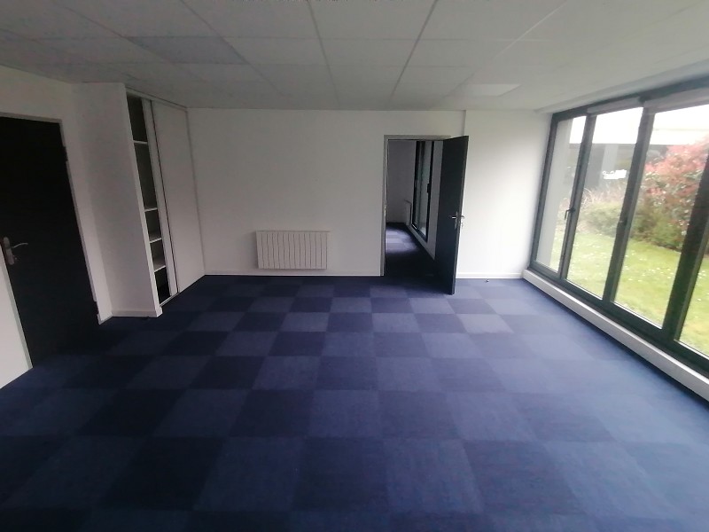Bureaux à louer - 145.0 m2 - 29 - Finistere