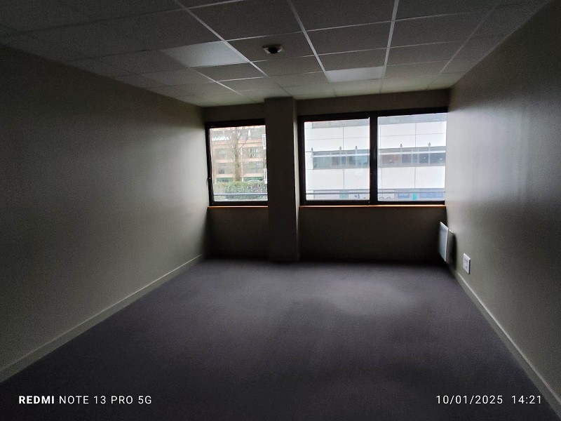 Bureaux à louer - 203.0 m2 - 29 - Finistere