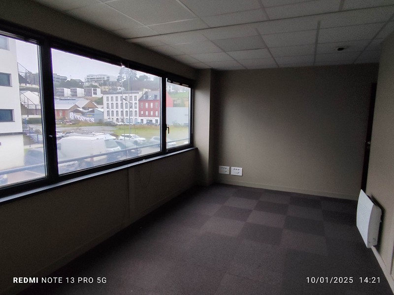 Bureaux à louer - 203.0 m2 - 29 - Finistere