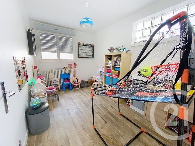 Maison &agrave; vendre - 8 pi&egrave;ces - 171 m2 - Melun - 77 - ILE-DE-FRANCE