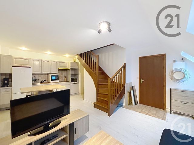 Appartement Duplex à louer - 2 pièces - 32,35 m2 - Melun - 77 - ILE-DE-FRANCE