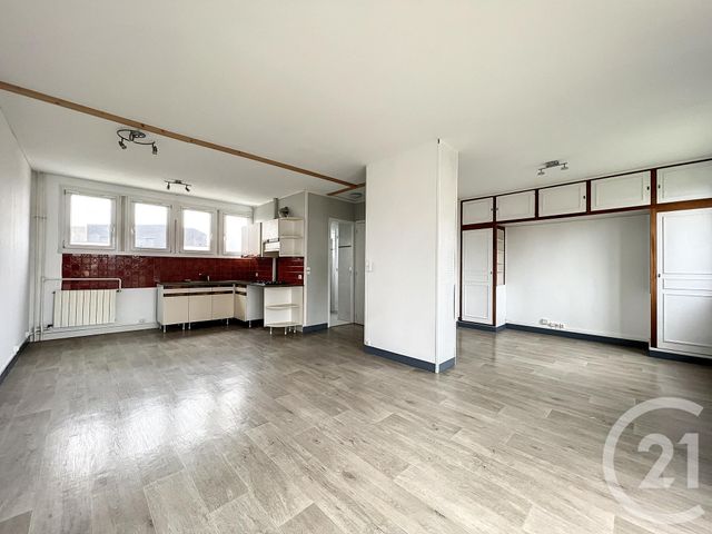 Appartement F4 à vendre - 4 pièces - 73,83 m2 - La Rochette - 77 - ILE-DE-FRANCE