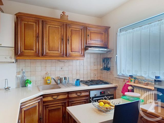 Appartement F5 &agrave; vendre - 5 pi&egrave;ces - 109 m2 - Melun - 77 - ILE-DE-FRANCE