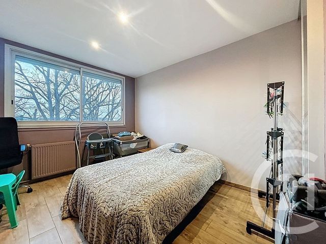 Appartement F4 &agrave; vendre - 4 pi&egrave;ces - 69,86 m2 - La Rochette - 77 - ILE-DE-FRANCE