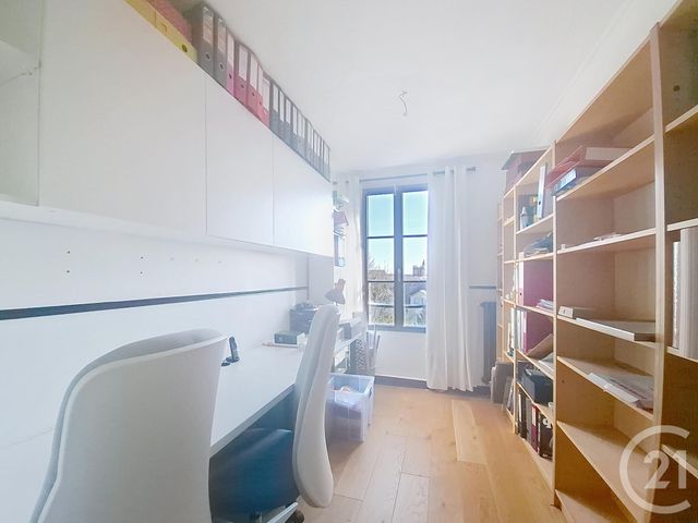 Maison &agrave; vendre - 10 pi&egrave;ces - 221,40 m2 - Melun - 77 - ILE-DE-FRANCE