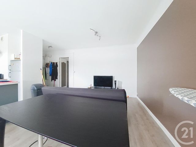 Appartement F3 à vendre - 3 pièces - 52,74 m2 - La Rochette - 77 - ILE-DE-FRANCE