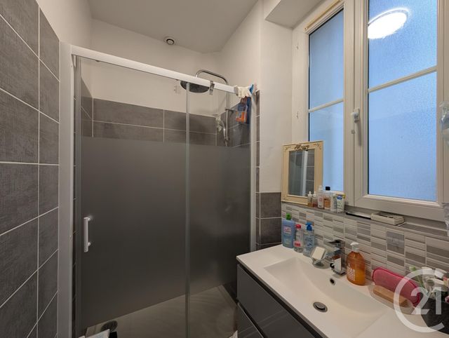 Appartement F2 à vendre - 2 pièces - 40 m2 - Chartrettes - 77 - ILE-DE-FRANCE