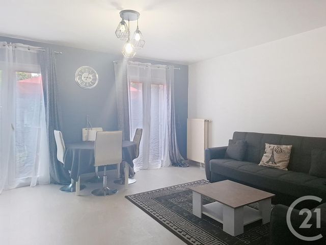 Maison à vendre - 5 pièces - 93,77 m2 - Melun - 77 - ILE-DE-FRANCE