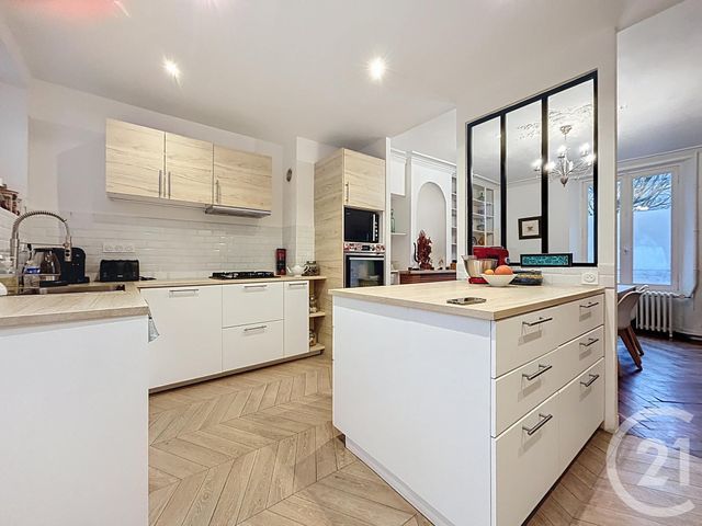 Maison &agrave; vendre - 5 pi&egrave;ces - 199,73 m2 - Melun - 77 - ILE-DE-FRANCE