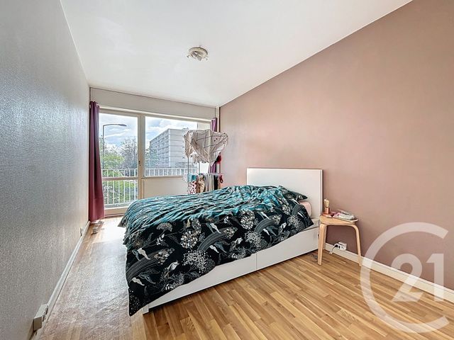 Appartement &agrave; vendre - 3 pi&egrave;ces - 72,31 m2 - Melun - 77 - ILE-DE-FRANCE