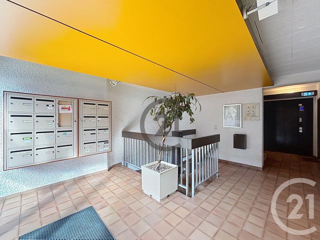 Appartement Studio &agrave; louer - 1 pi&egrave;ce - 17,57 m2 - Melun - 77 - ILE-DE-FRANCE