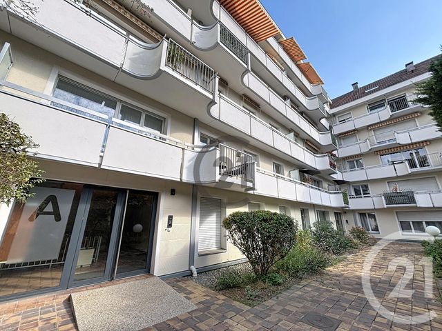 Appartement Studio &agrave; louer - 1 pi&egrave;ce - 17,57 m2 - Melun - 77 - ILE-DE-FRANCE