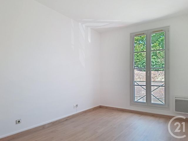 Appartement F2 à vendre - 2 pièces - 58,81 m2 - Melun - 77 - ILE-DE-FRANCE