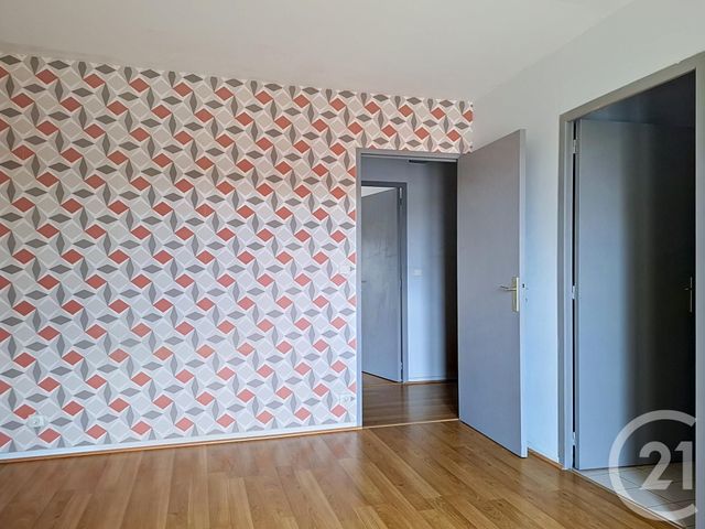 Appartement F2 &agrave; vendre - 2 pi&egrave;ces - 56 m2 - Melun - 77 - ILE-DE-FRANCE