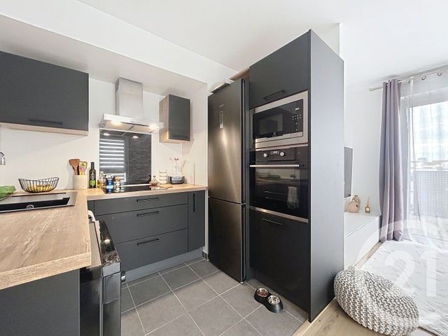 Appartement F3 &agrave; vendre - 3 pi&egrave;ces - 55 m2 - Melun - 77 - ILE-DE-FRANCE