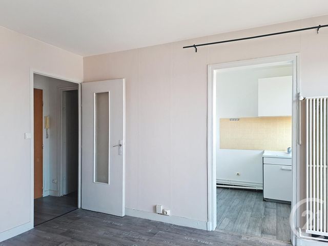 Appartement F1 à vendre - 1 pièce - 24,77 m2 - Melun - 77 - ILE-DE-FRANCE