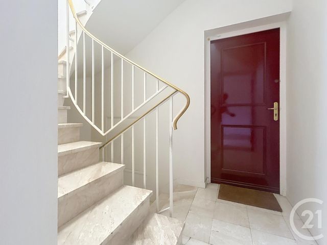 Appartement F2 à vendre - 2 pièces - 43,25 m2 - Melun - 77 - ILE-DE-FRANCE