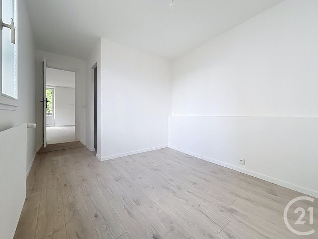Appartement F2 à vendre - 2 pièces - 43,25 m2 - Melun - 77 - ILE-DE-FRANCE