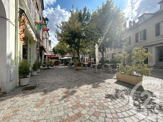 Appartement F2 à vendre - 2 pièces - 43,25 m2 - Melun - 77 - ILE-DE-FRANCE