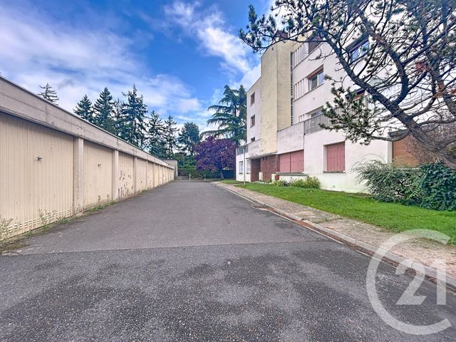Appartement F3 à vendre - 3 pièces - 59,85 m2 - Melun - 77 - ILE-DE-FRANCE