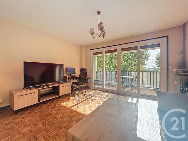 Appartement F3 à vendre - 3 pièces - 59,85 m2 - Melun - 77 - ILE-DE-FRANCE