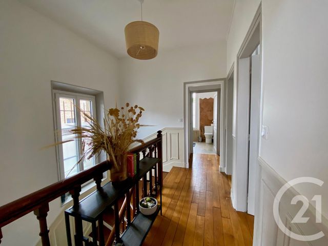 Maison à vendre - 6 pièces - 148 m2 - Melun - 77 - ILE-DE-FRANCE