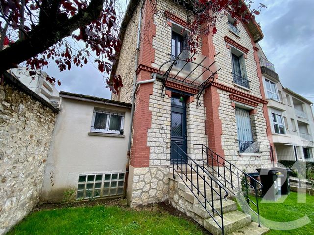 Maison à vendre - 6 pièces - 148 m2 - Melun - 77 - ILE-DE-FRANCE