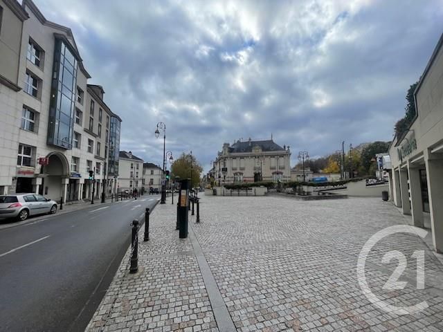 Appartement F2 à vendre - 2 pièces - 51,84 m2 - Melun - 77 - ILE-DE-FRANCE