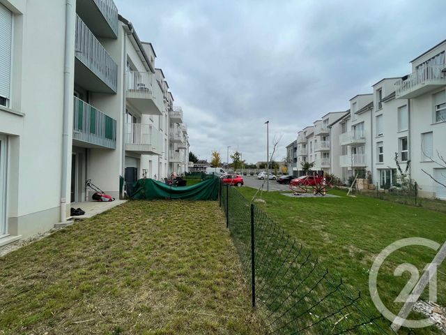 Appartement F3 à vendre - 3 pièces - 61 m2 - Melun - 77 - ILE-DE-FRANCE