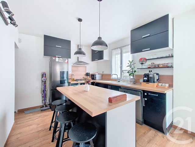 Maison à vendre - 3 pièces - 76,37 m2 - Melun - 77 - ILE-DE-FRANCE