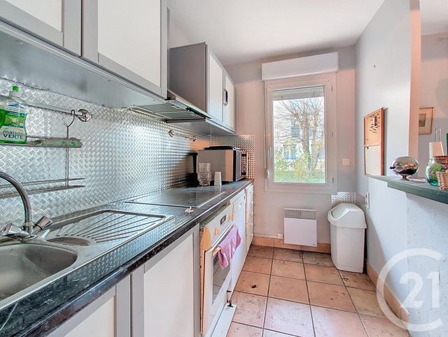 Appartement F3 à vendre - 3 pièces - 64 m2 - Cesson - 77 - ILE-DE-FRANCE