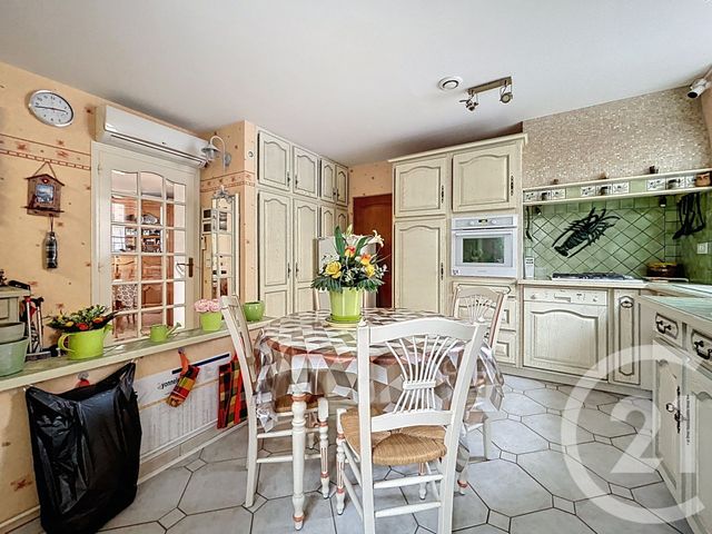 Appartement F2 à vendre - 2 pièces - 61,48 m2 - Melun - 77 - ILE-DE-FRANCE