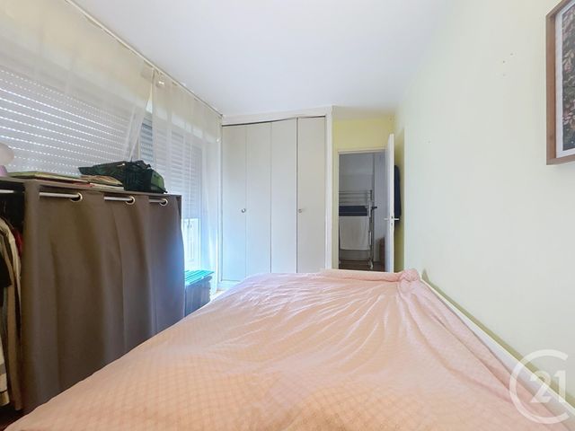 Appartement F3 &agrave; vendre - 4 pi&egrave;ces - 75,23 m2 - Melun - 77 - ILE-DE-FRANCE