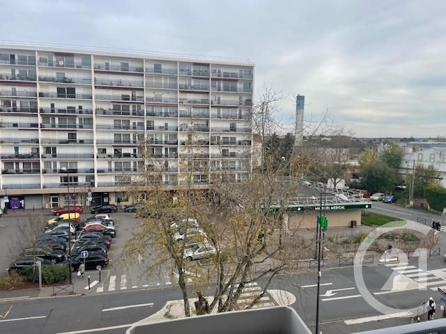 Appartement à vendre - 4 pièces - 83,90 m2 - Melun - 77 - ILE-DE-FRANCE