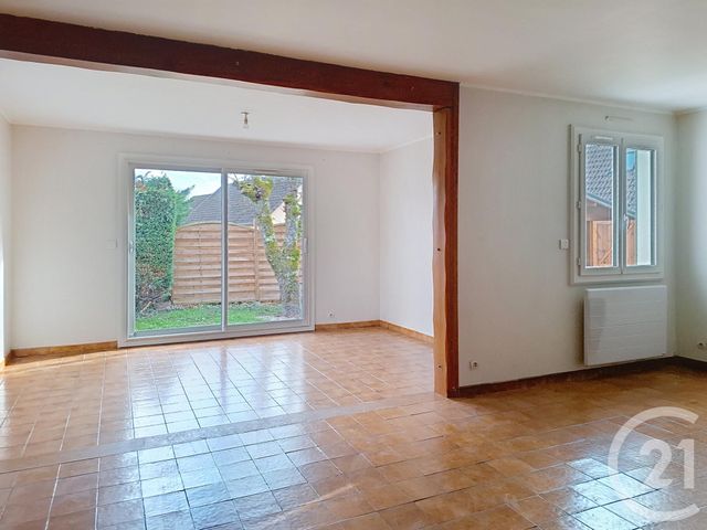 Maison &agrave; vendre - 4 pi&egrave;ces - 97 m2 - Le Chatelet En Brie - 77 - ILE-DE-FRANCE