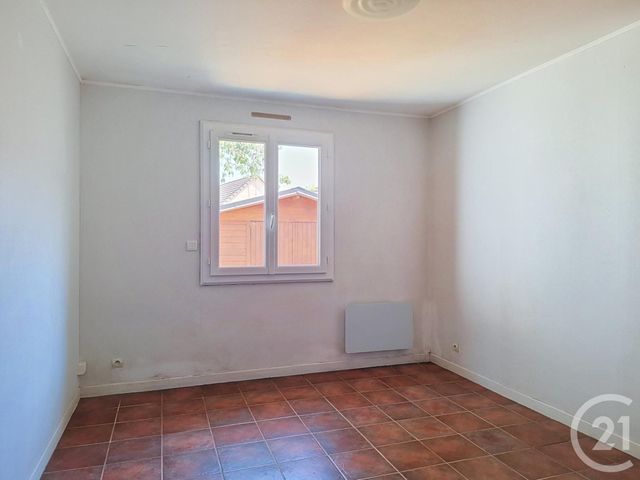 Maison &agrave; vendre - 4 pi&egrave;ces - 97 m2 - Le Chatelet En Brie - 77 - ILE-DE-FRANCE
