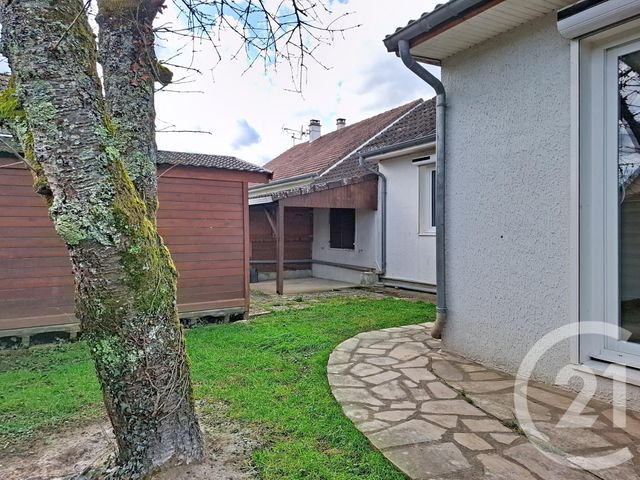 Maison &agrave; vendre - 4 pi&egrave;ces - 97 m2 - Le Chatelet En Brie - 77 - ILE-DE-FRANCE