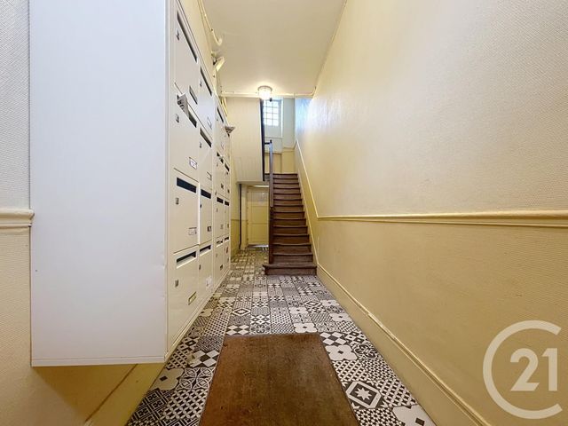 Appartement Studio &agrave; vendre - 1 pi&egrave;ce - 11 m2 - Melun - 77 - ILE-DE-FRANCE