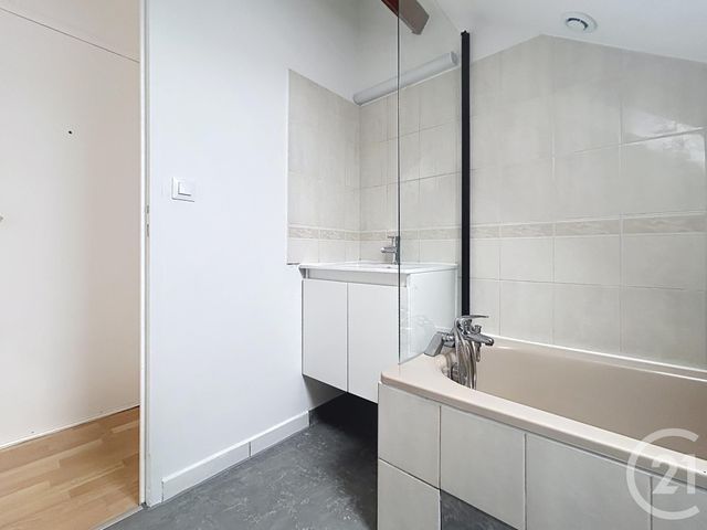 Appartement Studio &agrave; vendre - 1 pi&egrave;ce - 11 m2 - Melun - 77 - ILE-DE-FRANCE