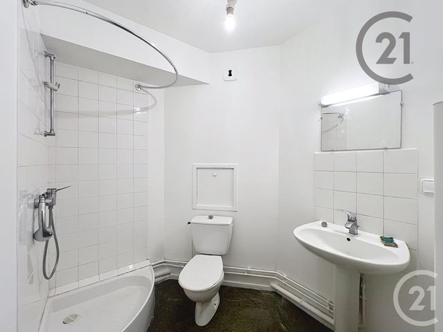 Appartement F1 &agrave; louer - 1 pi&egrave;ce - 30,60 m2 - Melun - 77 - ILE-DE-FRANCE