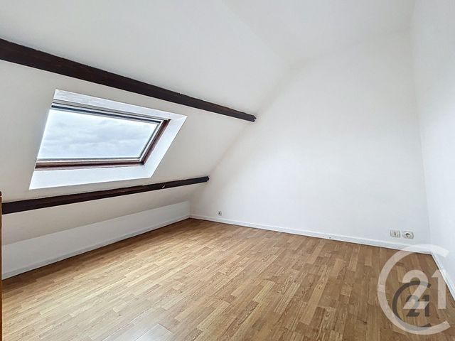 Appartement Duplex &agrave; vendre - 2 pi&egrave;ces - 30,02 m2 - Melun - 77 - ILE-DE-FRANCE
