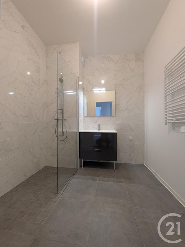 Appartement F3 &agrave; vendre - 3 pi&egrave;ces - 59 m2 - Melun - 77 - ILE-DE-FRANCE